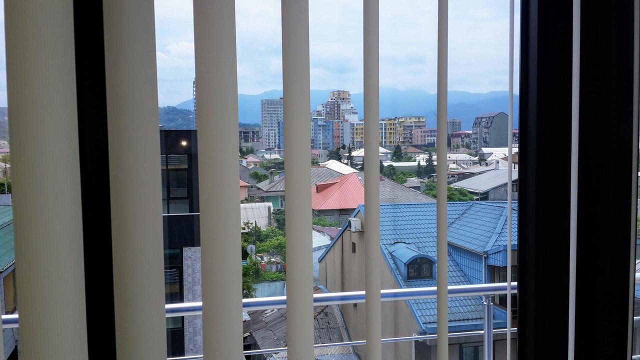 Blossom Hotel Batumi Exterior foto